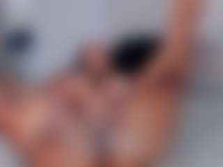 Claire Miller's Live Sex Cam Show