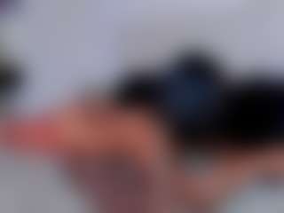 Claire Miller's Live Sex Cam Show