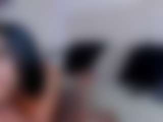Live cam show with Claire Miller - Big Tits on livesuperchat.net