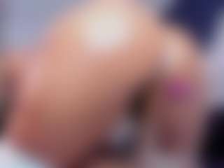 Claire Miller's Live Sex Cam Show