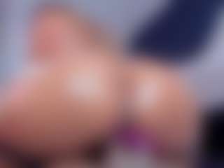 Claire Miller's Live Sex Cam Show