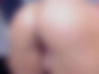 Live-Cam-Show mit Claire Miller - Toys auf Camsoda