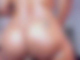 Claire Miller's Live Sex Cam Show