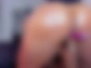 Live cam show with Claire Miller - Tattoos on WildCum
