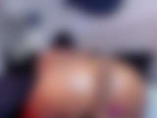 Live cam show with Claire Miller - Ass Bouncing on xplaylive.com