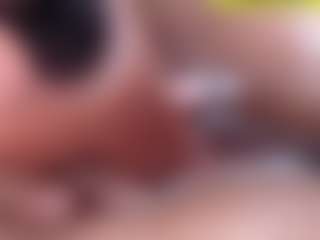 Live cam show with emielyn82 - Camel Toe on fuklive.com