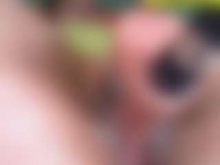 Live cam show with emielyn82 - Naughty on googirlz