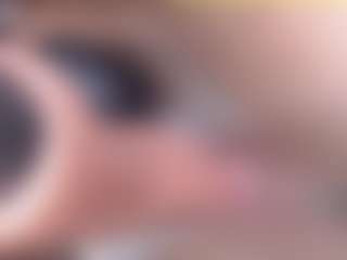 Live cam show with emielyn82 - Mature on CSO-WL