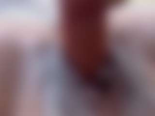 emielyn82's Live Sex Cam Show