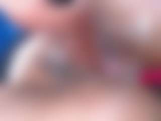 Live cam show with emielyn82 - BBW Mature on CamClone