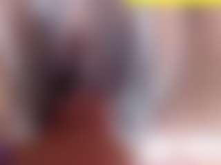 Live cam show with emielyn82 - Dom on Gym Cam Girls