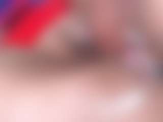 Live cam show with emielyn82 - Dom on fapnchat