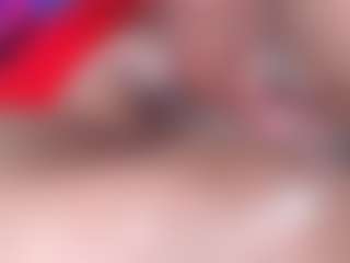 Live cam show with emielyn82 - Fuck Machine on wildcum.com