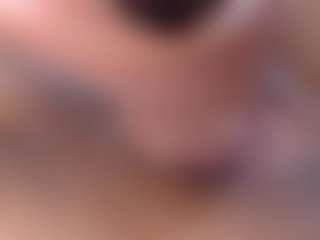 Live cam show with emielyn82 - Squirt Mature on live18s.com