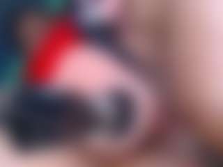 emielyn82's Live Sex Cam Show