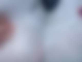 Live cam show with emielyn82 - Play on Dolls Live