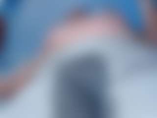 emielyn82's Live Sex Cam Show