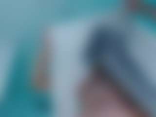 emielyn82's Live Sex Cam Show