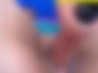 Live cam show with emielyn82 - Blowjob on Camsoda
