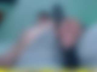 emielyn82's Live Sex Cam Show
