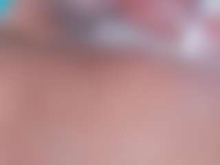emielyn82's Live Sex Cam Show