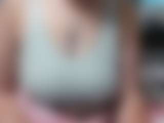 jadeluv's Live Sex Cam Show