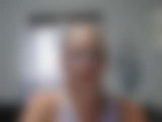 jadeluv's Live Sex Cam Show