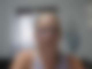 jadeluv's Live Sex Cam Show