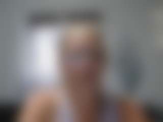 jadeluv's Live Sex Cam Show