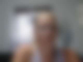 jadeluv's Live Sex Cam Show