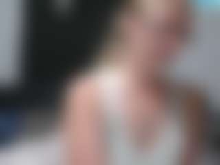 jadeluv's Live Sex Cam Show