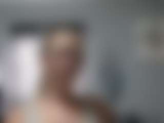 jadeluv's Live Sex Cam Show