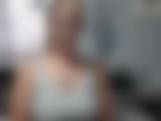 jadeluv's Live Sex Cam Show