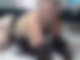 jadeluv's Live Sex Cam Show