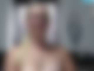jadeluv's Live Sex Cam Show
