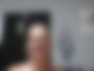 jadeluv's Live Sex Cam Show