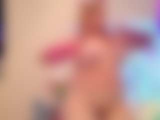 Live cam show with babyzelda - Doggy Style on Hubzter Live