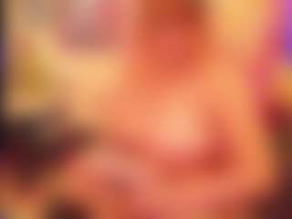 Live cam show with babyzelda - Bedroom Blonde Hair on googirlz
