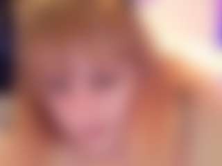 Live cam show with babyzelda - Gamer on camwithhim.com
