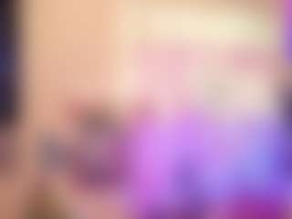 Live cam show with babyzelda - Blonde Hair HD on Gym Cam Girls