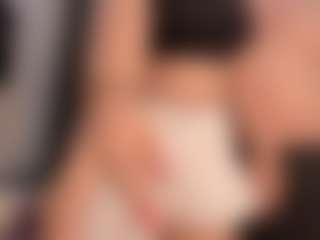 Live cam show with Annie - Eating Pussy on Soda Cam