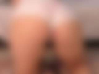 Annie's Live Sex Cam Show