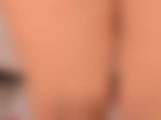 Live cam show with Annie - Deepthroat on crypto-cams