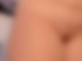 Live cam show with Annie - Riding on Mixed Magazine Live