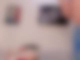 Live cam show with Annie - Anal on liverealitysex.com
