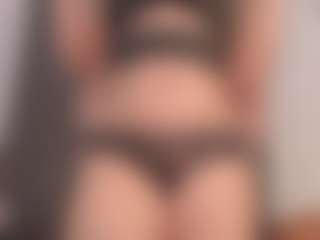 Live cam show with Annie - Blowjob on Taboo Cams XXX
