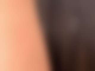 Live cam show with Annie - Ball Sucking on Camsoda