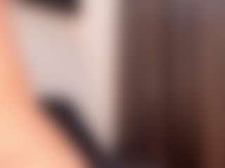 Live cam show with Annie - Joi on Camsoda