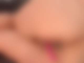 Live cam show with Annie - Eating Pussy on justonemore.cc
