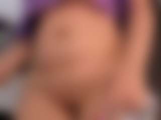 Live cam show with Annie - Joi on xheatlive.com